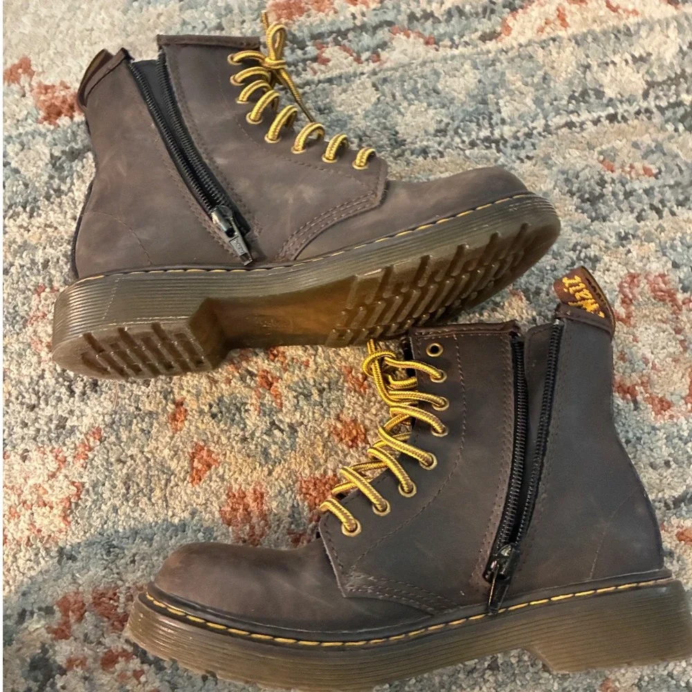 Dr. Martens Boots Kids 2 Brown Leather Lace Up Side Zip Combat 1460J